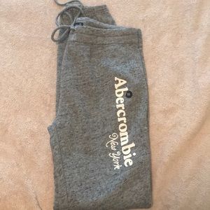 Abercrombie sweatpants women’s